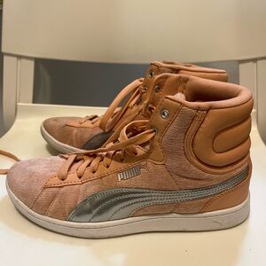 Puma High-Top Sneakers in Dusty Peach with Silver Stripe